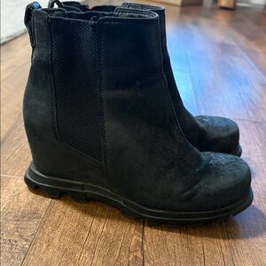 Sorel Black Wedge Boots